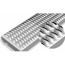 Outdoor Non Slip Serrated Safety Crocodile Beak Shape Stair Tread Steel Grating Hot Dipped Galvanized Steel